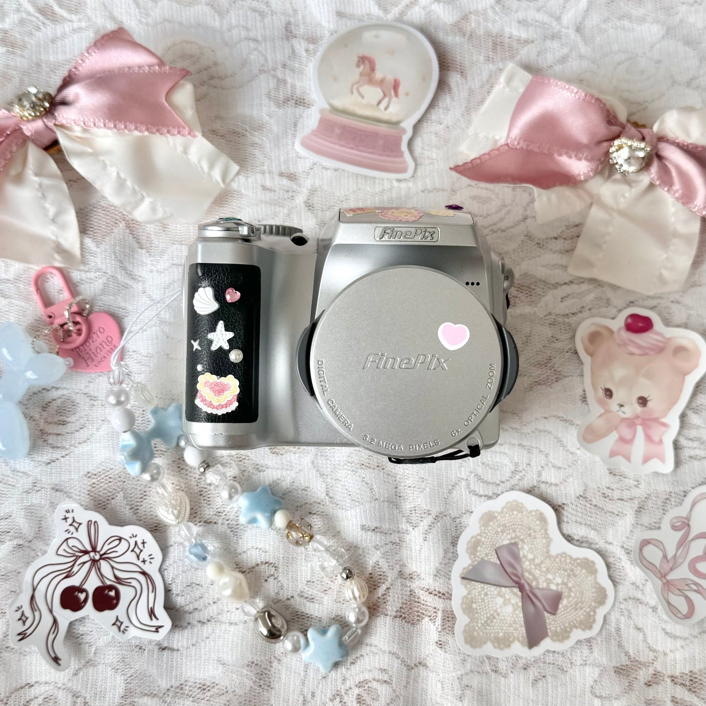 Vintage Fujifilm Finepix S304 ⋆.˚✮🎧✮˚.⋆