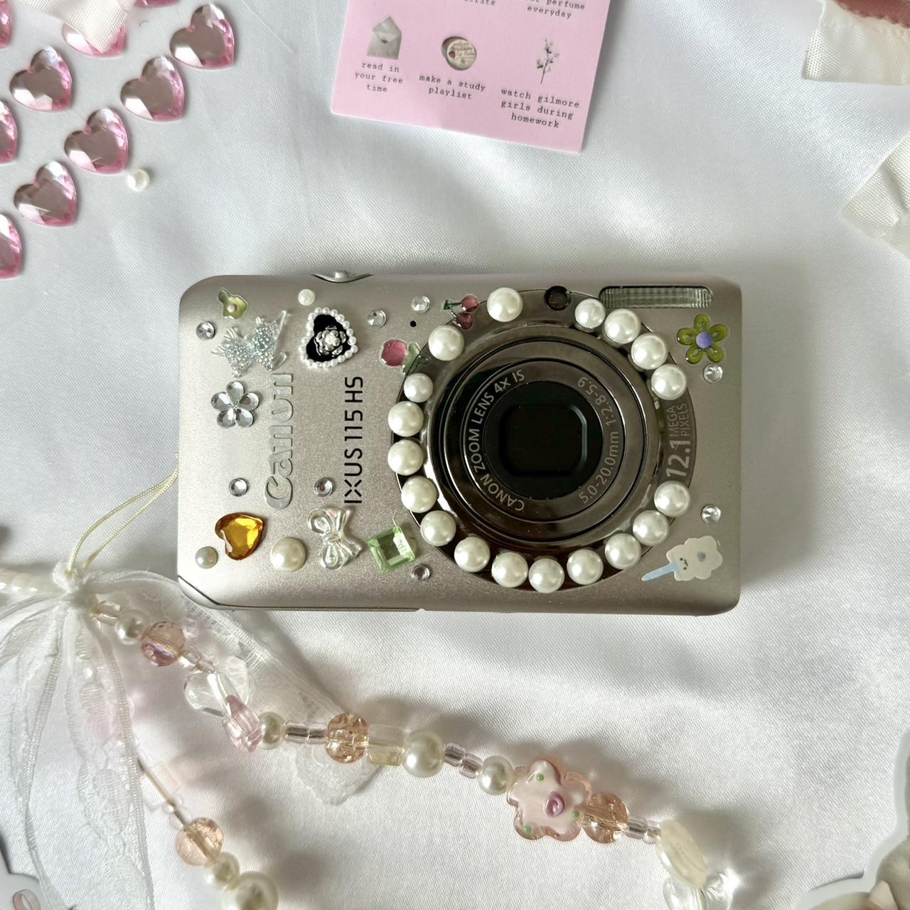 Gorgeous Silver Canon IXUS 115 HS 🎀🫧